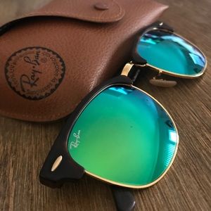 Ray Ban 'Club Master' polarized sunglasses.